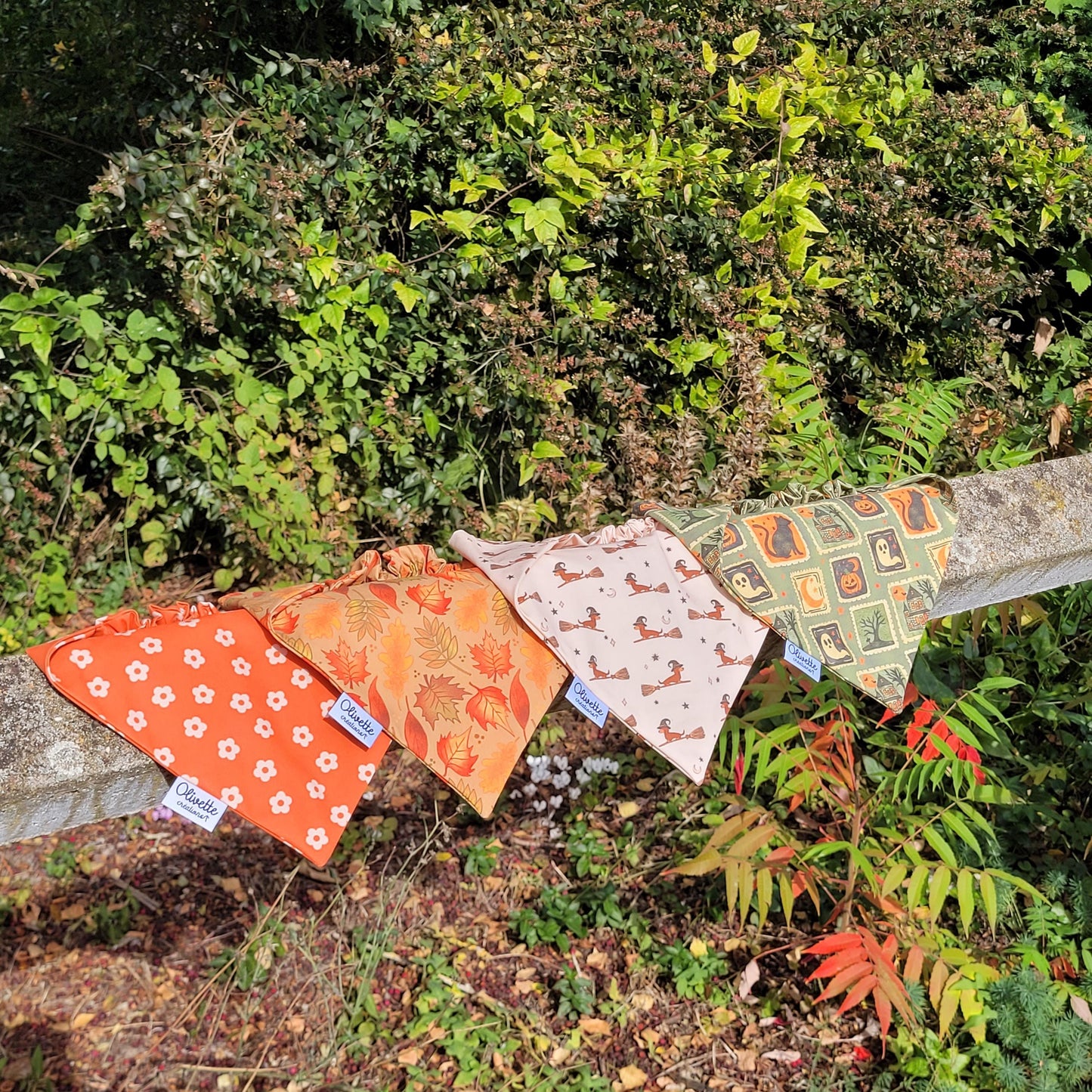 Bandana élastique - motif teckel sorcier halloween