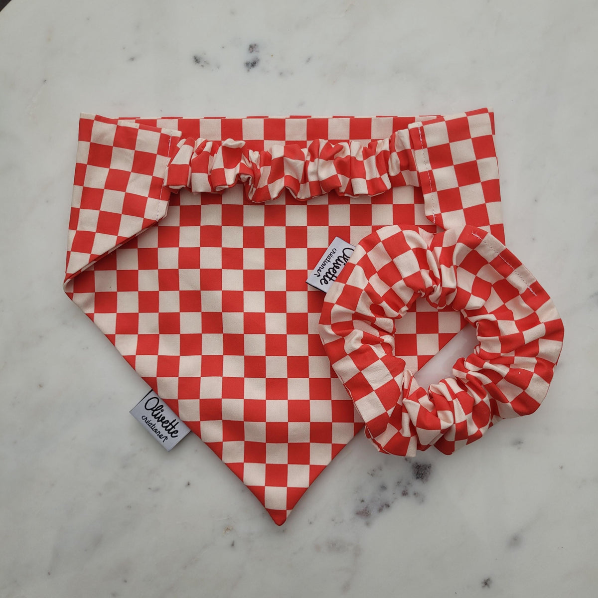 Bandana élastique - motif à damier rouge et blanc