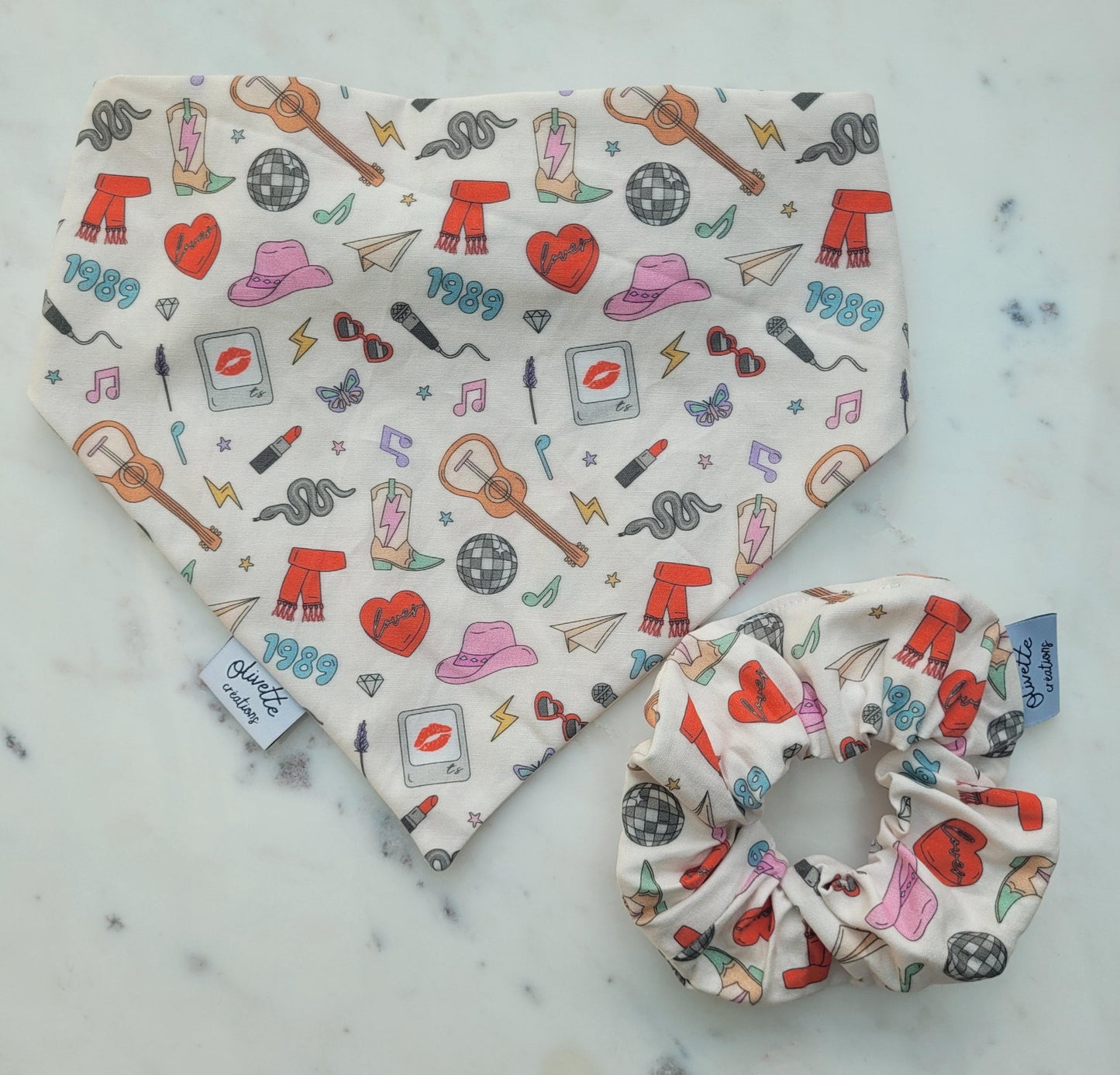 Bandana élastique - motif Taylor Swift Eras Tour crème